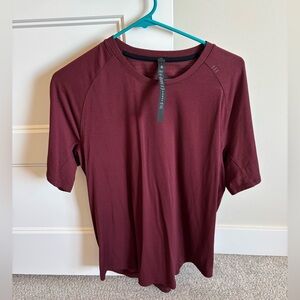Men's Burgundy Lululemon Tee